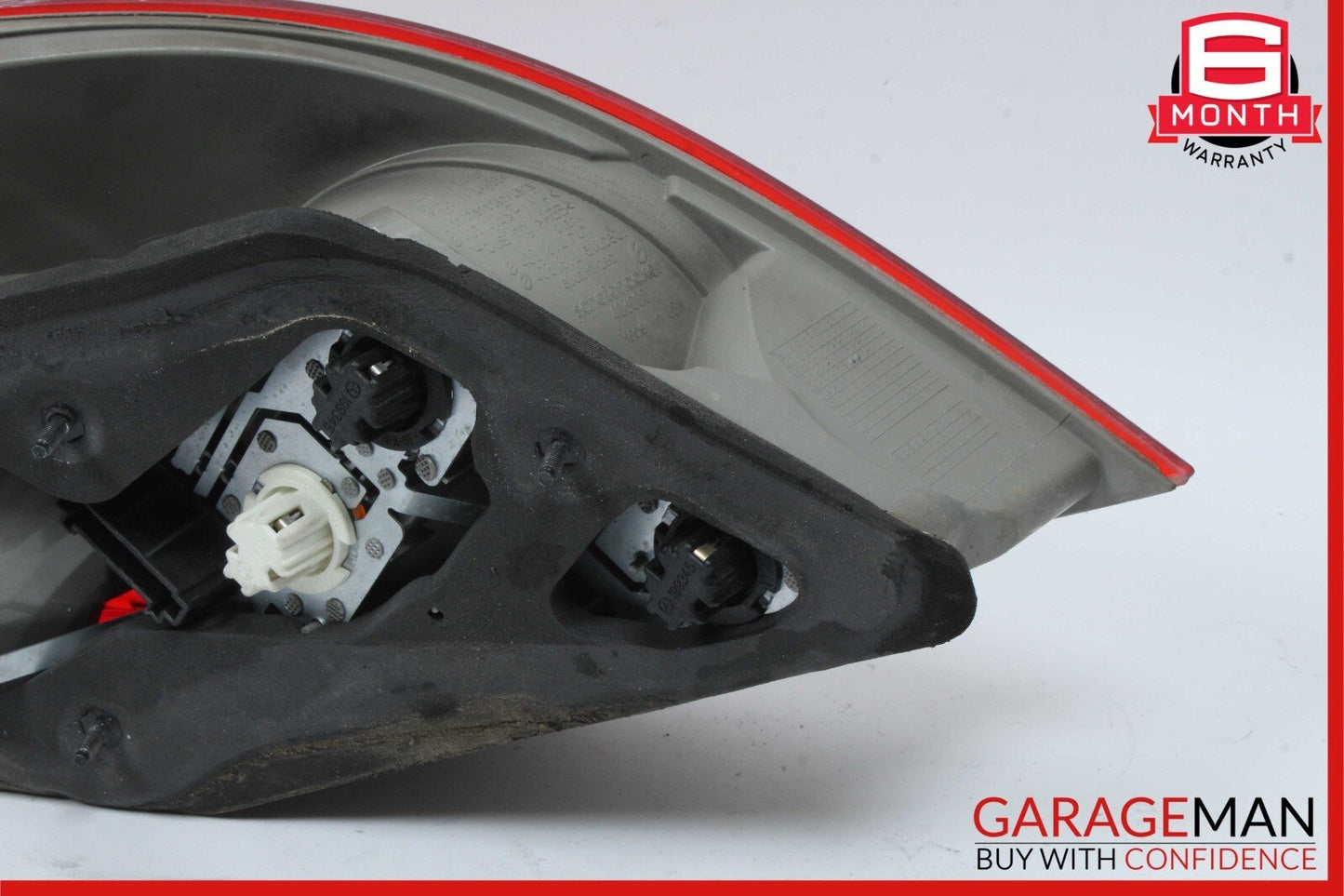 06-10 Mercedes W251 R350 R500 R63 AMG Rear Right Side Taillight Tail Light Lamp