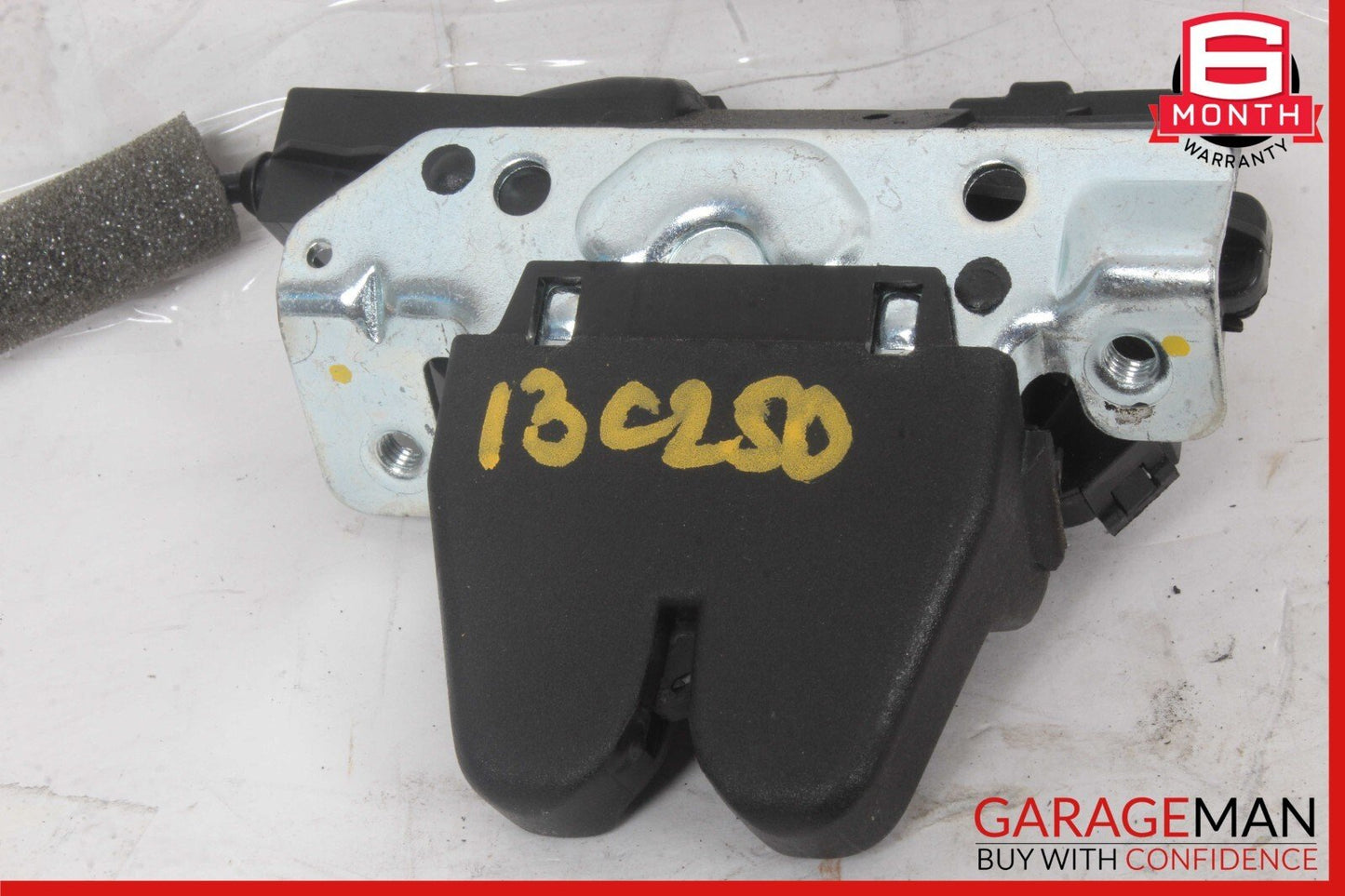 08-17 Mercedes W204 C250 E350 E400 E550 Rear Trunk Lid Latch Lock Actuator OEM