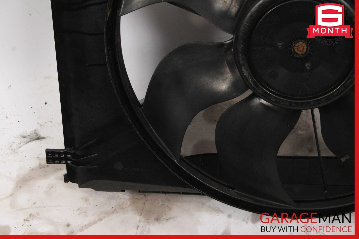 08-18 Mercedes E350 C300 E250 Engine Radiator Cooling Fan Motor Shroud Assembly