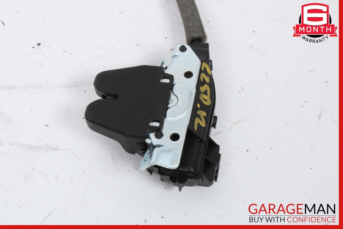 08-17 Mercedes W204 C250 C300 E400 Rear Trunk Lid Latch Lock Actuator Assembly