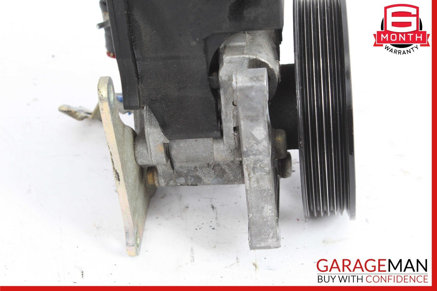 96-97 Mercedes W202 C280 Power Steering Pump Reservoir Module Assembly OEM