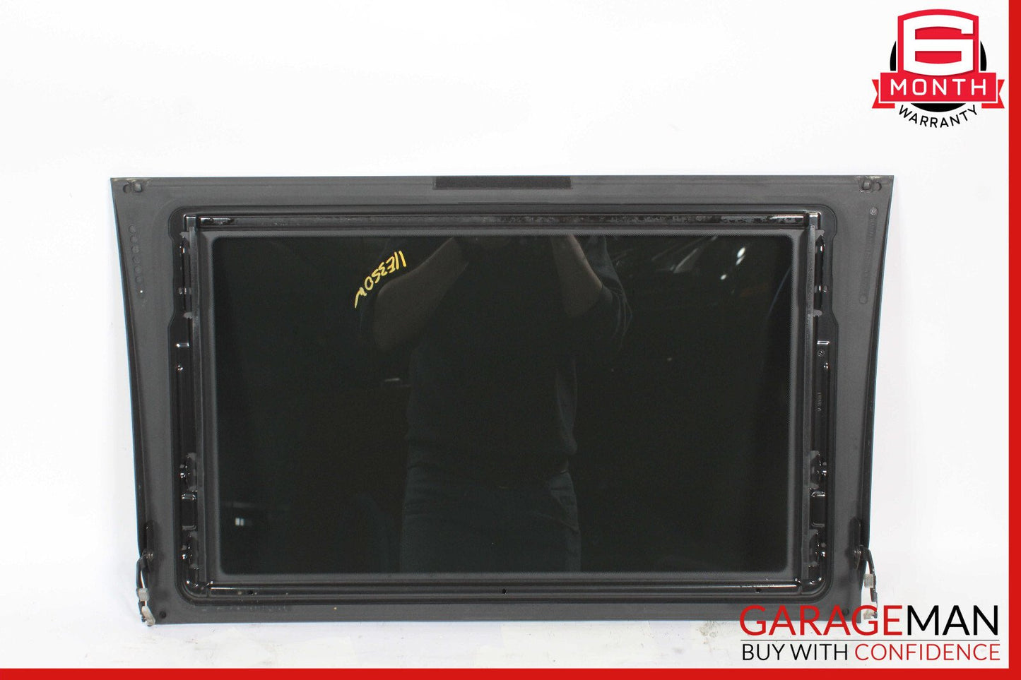 10-16 Mercedes W212 E350 Center Panoramic Pano Sunroof Sun Roof Glass OEM