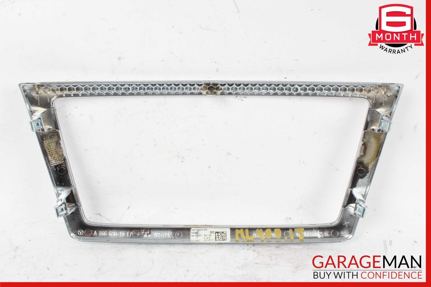 12-16 Mercedes W166 ML400 GL450 Center Console Command Unit Radio Bezel Trim OEM