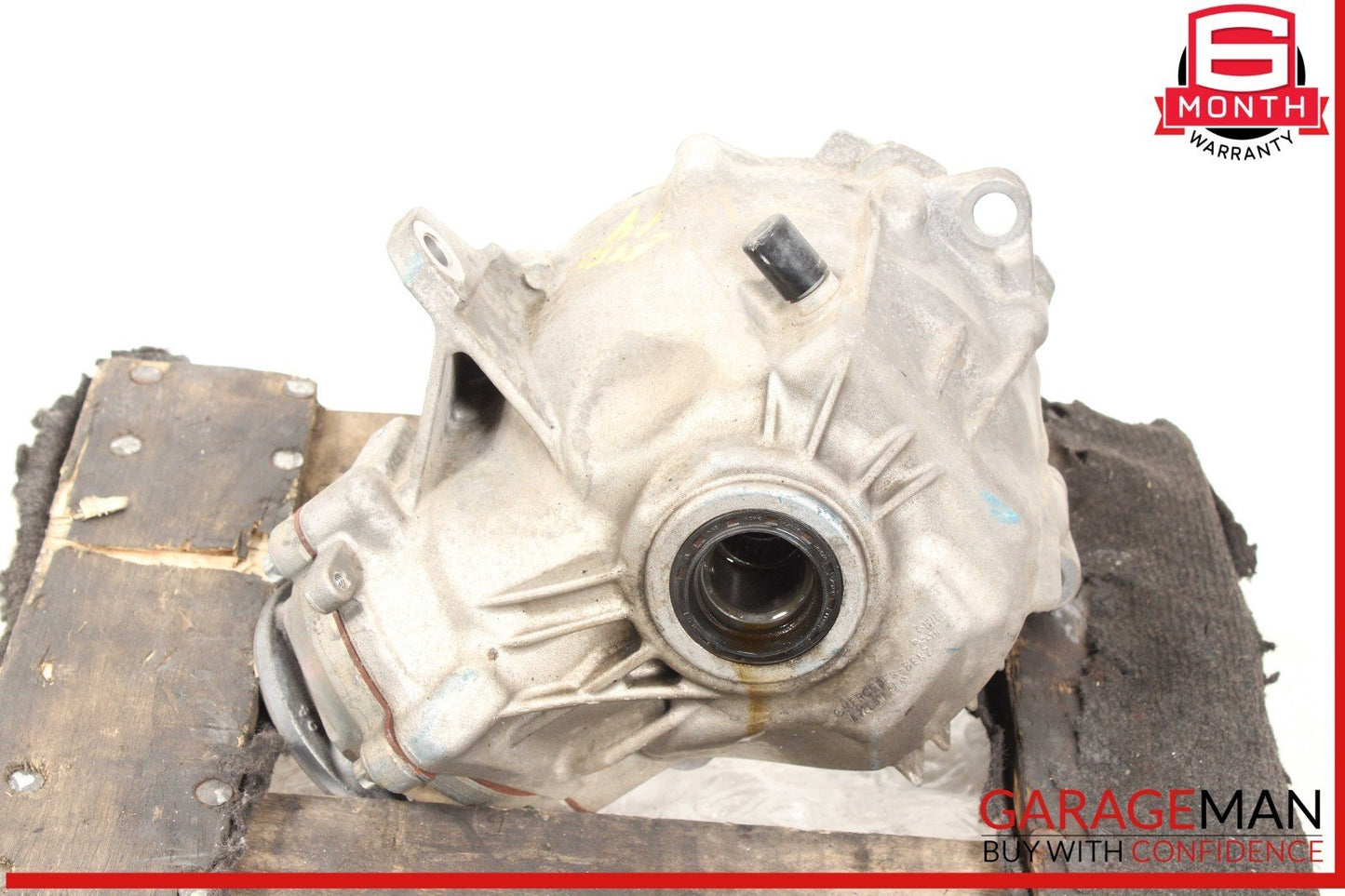 08-23 Mercedes W212 E350 C300 4Matic Front Axle Differential Carrier OEM