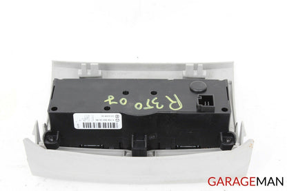 06-09 Mercedes W251 R350 Rear Center Console AC A/C Heater Switch Control Panel