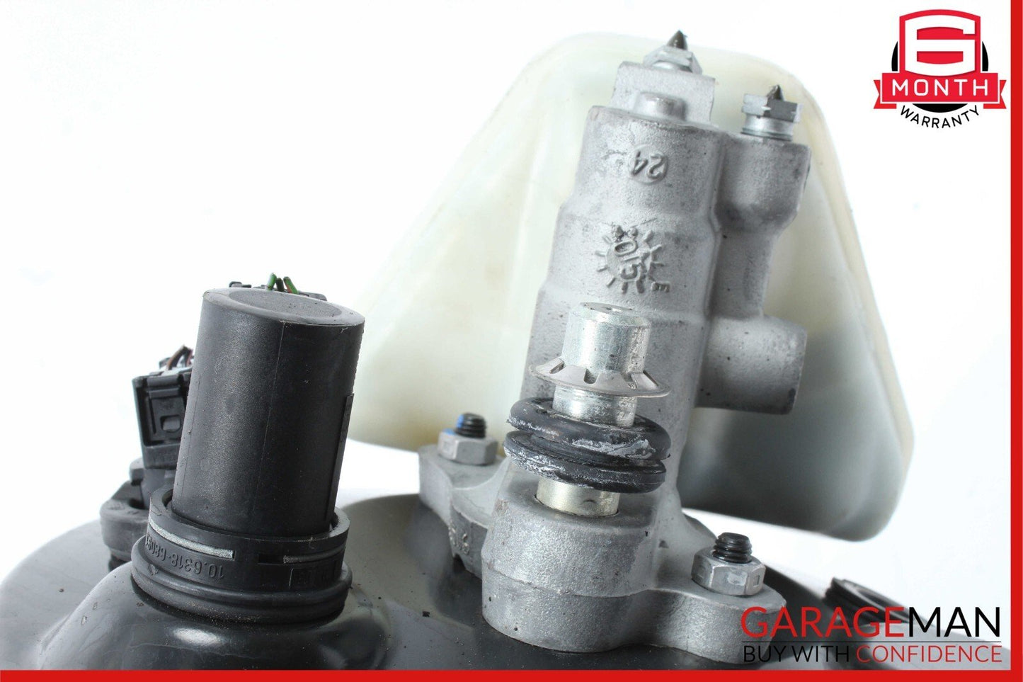 07-09 Mercedes W221 S550 Power Brake Booster Master Cylinder Reservoir Assembly