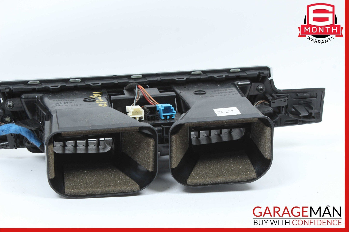 10-13 Mercedes W212 E350 Center Dash A/C Air Vent Hazard Light Trim Assembly OEM