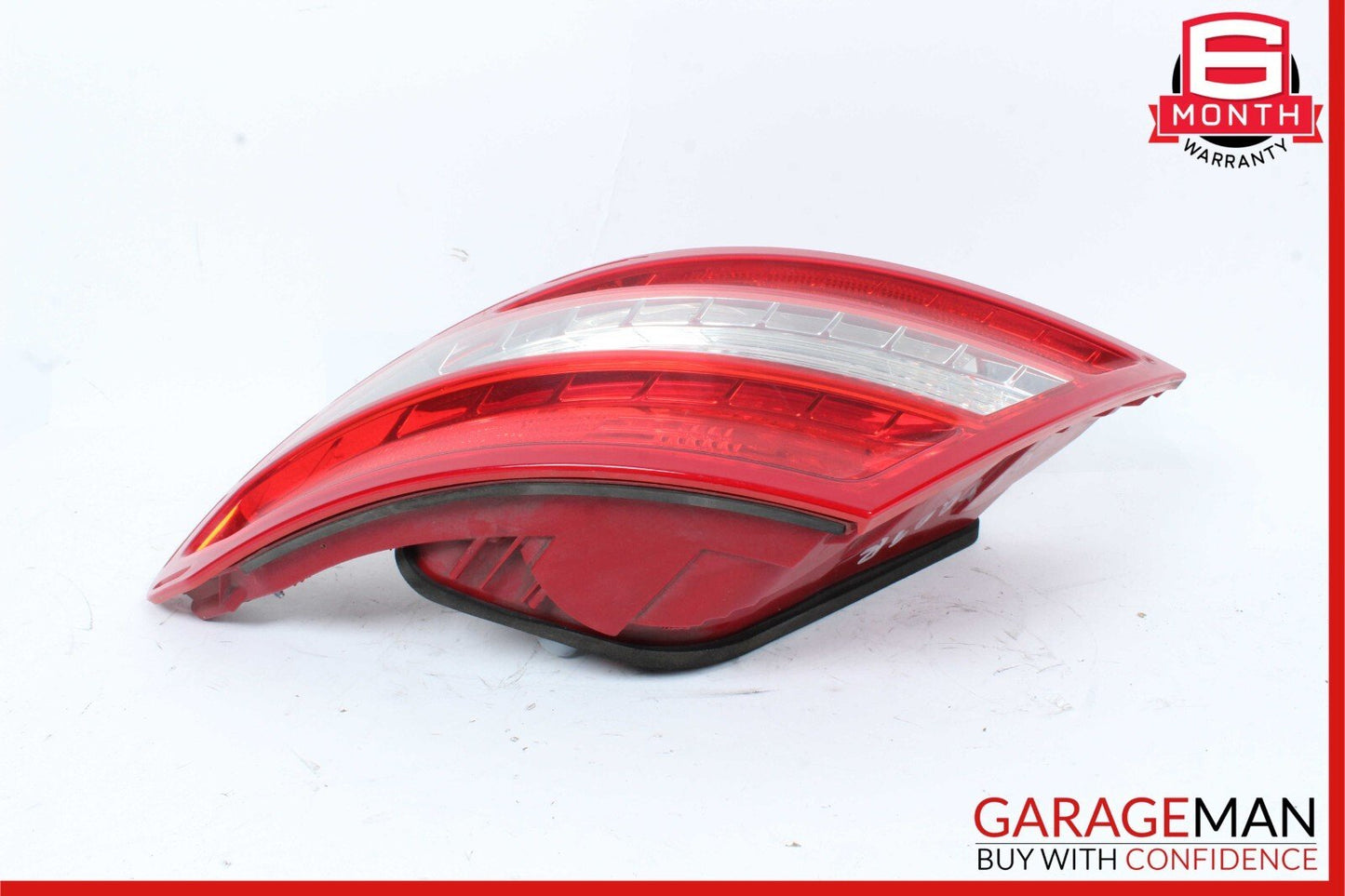 08-11 Mercedes W204 C300 C350 C63 Tail Light Lamp Right Side 2048200264 OEM