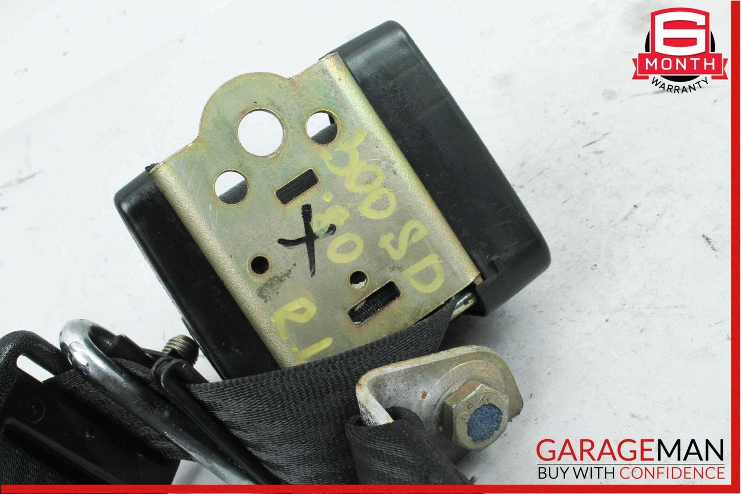 81-85 Mercedes W126 300SD Rear Left Driver Side Seat Belt Retractor OEM