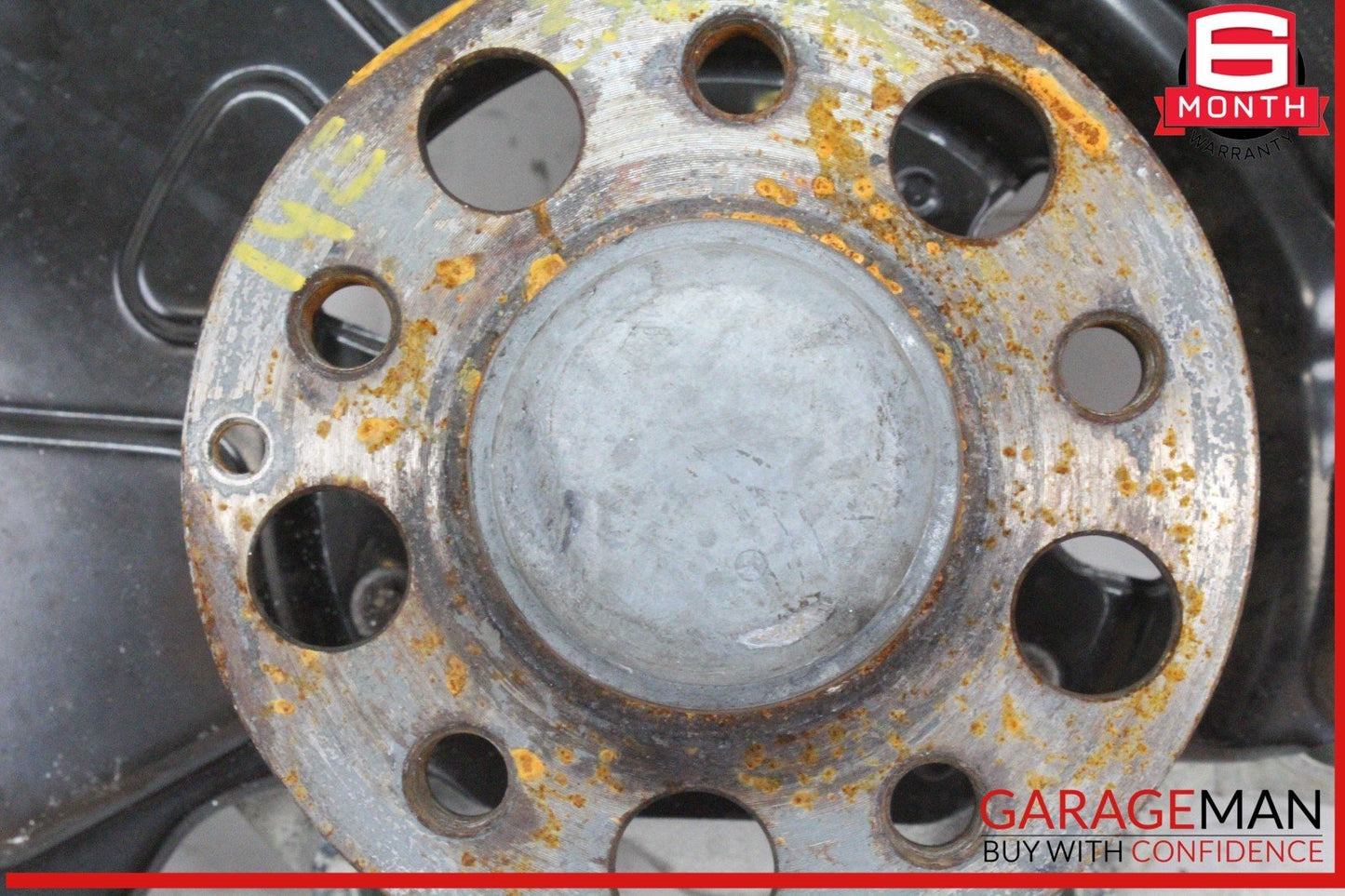 10-16 Mercedes W212 E350 Front Right Side Wheel Spindle Knuckle Wheel Hub OEM
