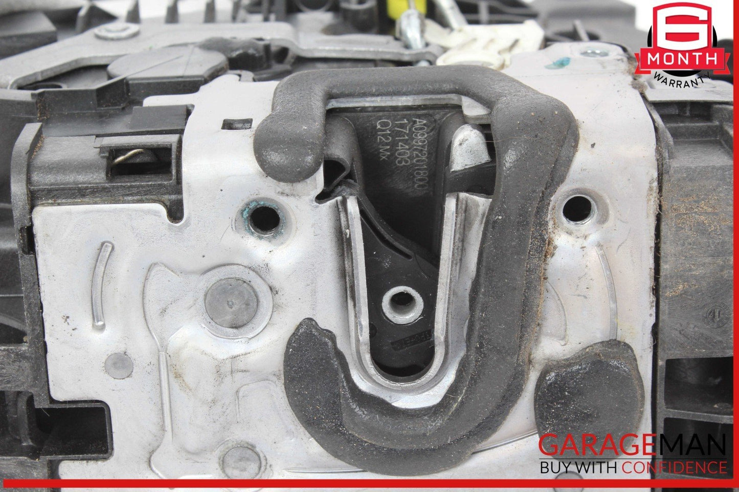 15-20 Mercedes W205 C300 GLC350e Front Right Side Door Lock Latch Actuator OEM