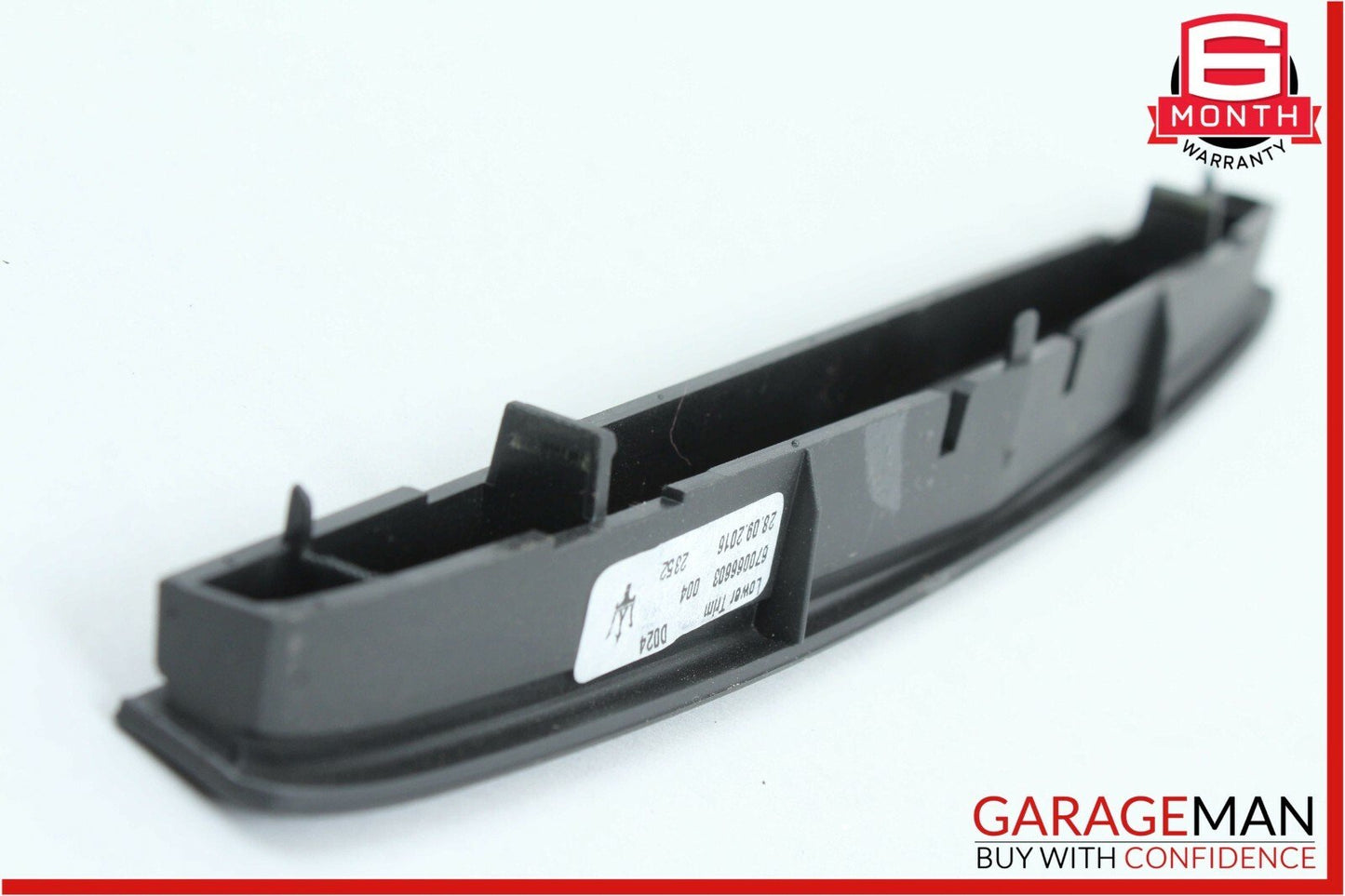 14-17 Maserati Ghibli Center Dash Under Screen Lower Trim Panel Cover Emblem OEM