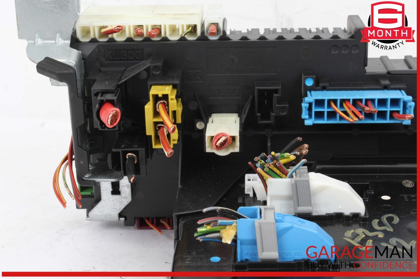 10-18 Mercedes W212 E350 E400 CLS550 Rear SAM Fuse Box Relay Control Module Assy