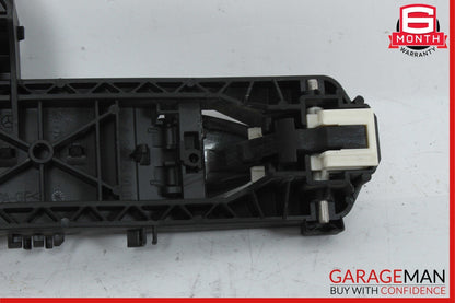 10-17 Mercedes W212 E550 Front / Rear Right Exterior Door Handle Keyless Silver