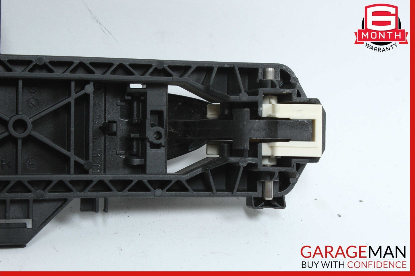 08-11 Mercedes W204 C280 Front or Rear Right Side Exterior Door Handle Black