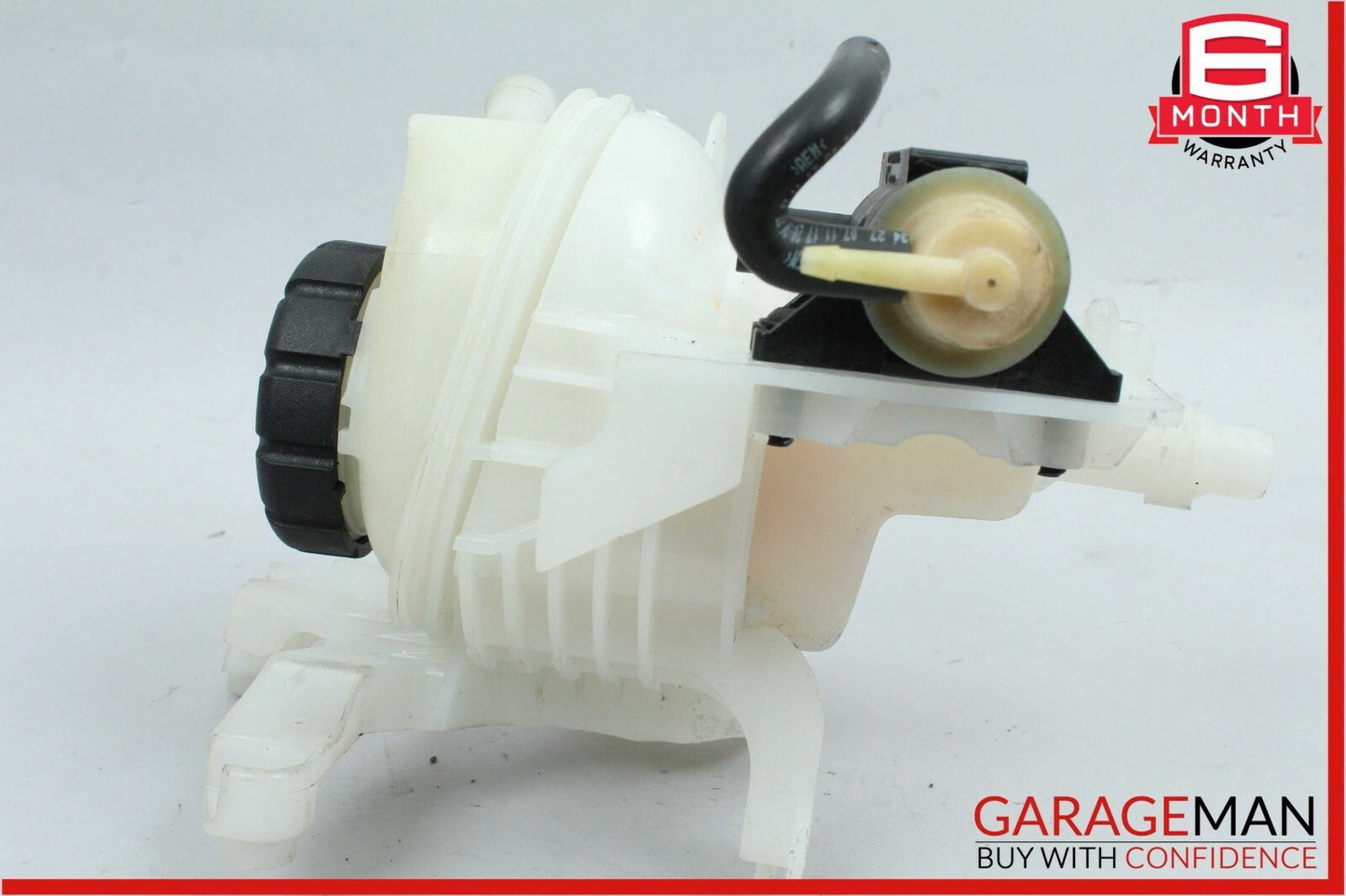 16-18 Mercedes W213 E400 4Matic Engine Turbo Pressure Sensor Reservoir Assembly