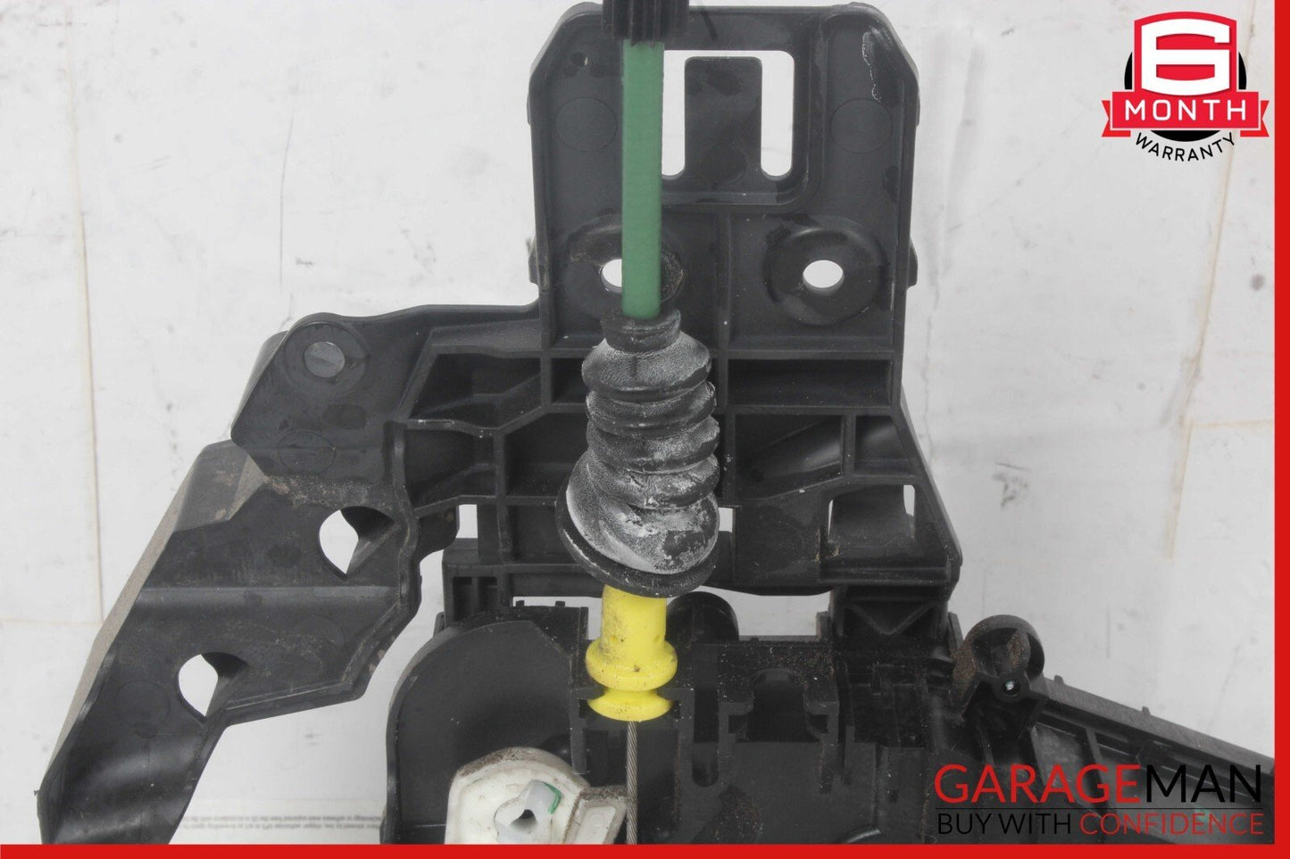 15-20 Mercedes W205 C300 C350e C400 Front Left Side Door Lock Latch Actuator OEM