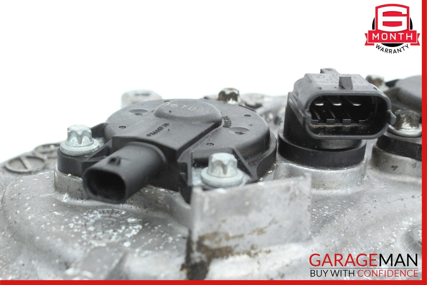 06-13 Mercedes W204 C250 S550 Front Right Engine Timing Chain Cover Plate OEM