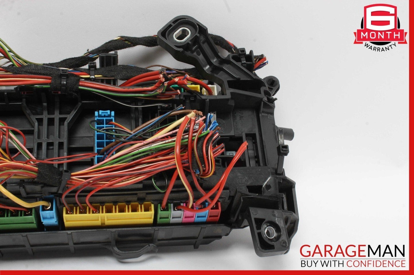 14-20 Mercedes W117 CLA250 GLA250 Front Interior Relay Fuse Box 2465402614 OEM