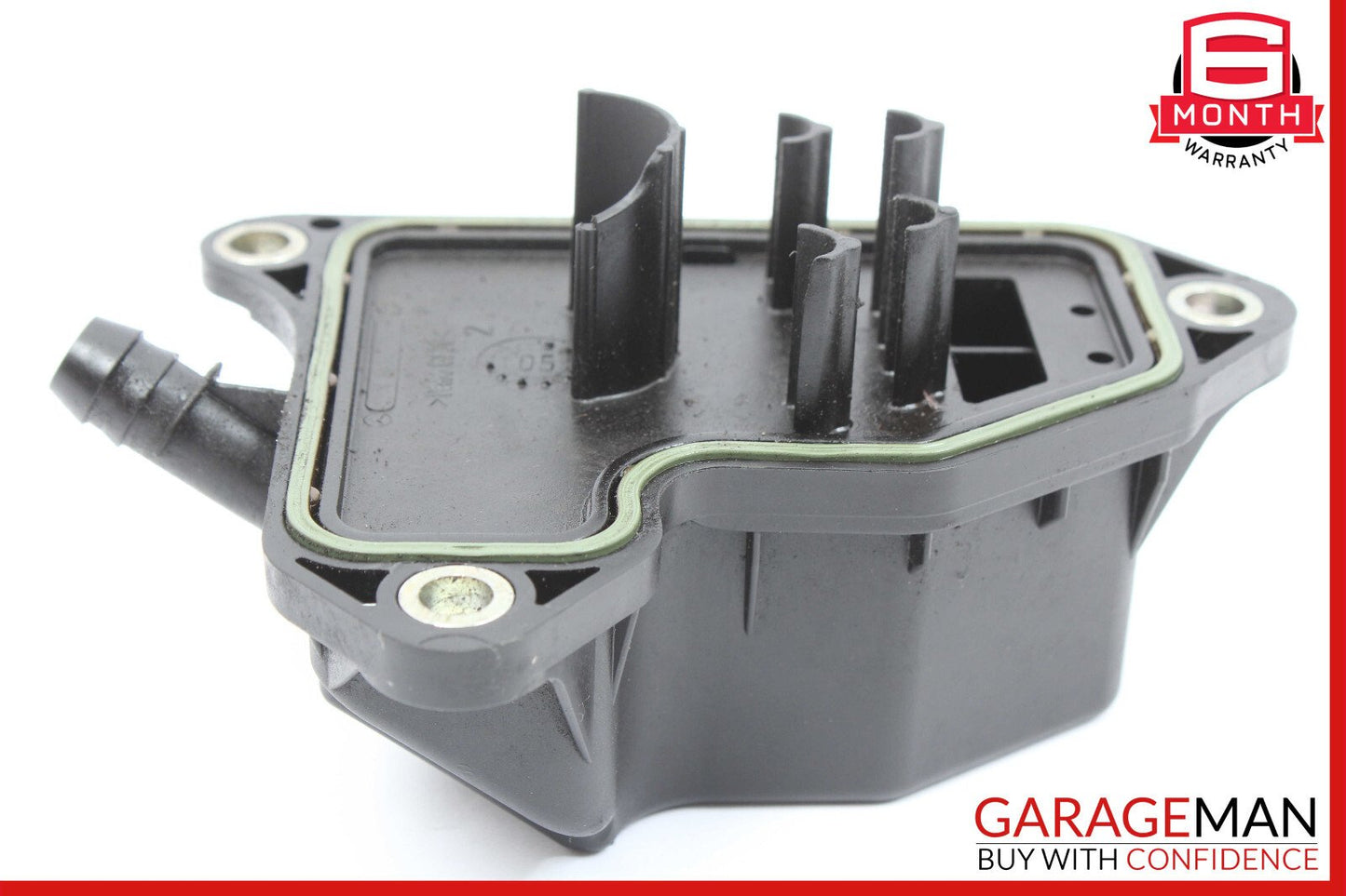 05-13 Mercedes R171 SLK280 E350 C300 Engine Oil Separator Cover 2720160134 OEM