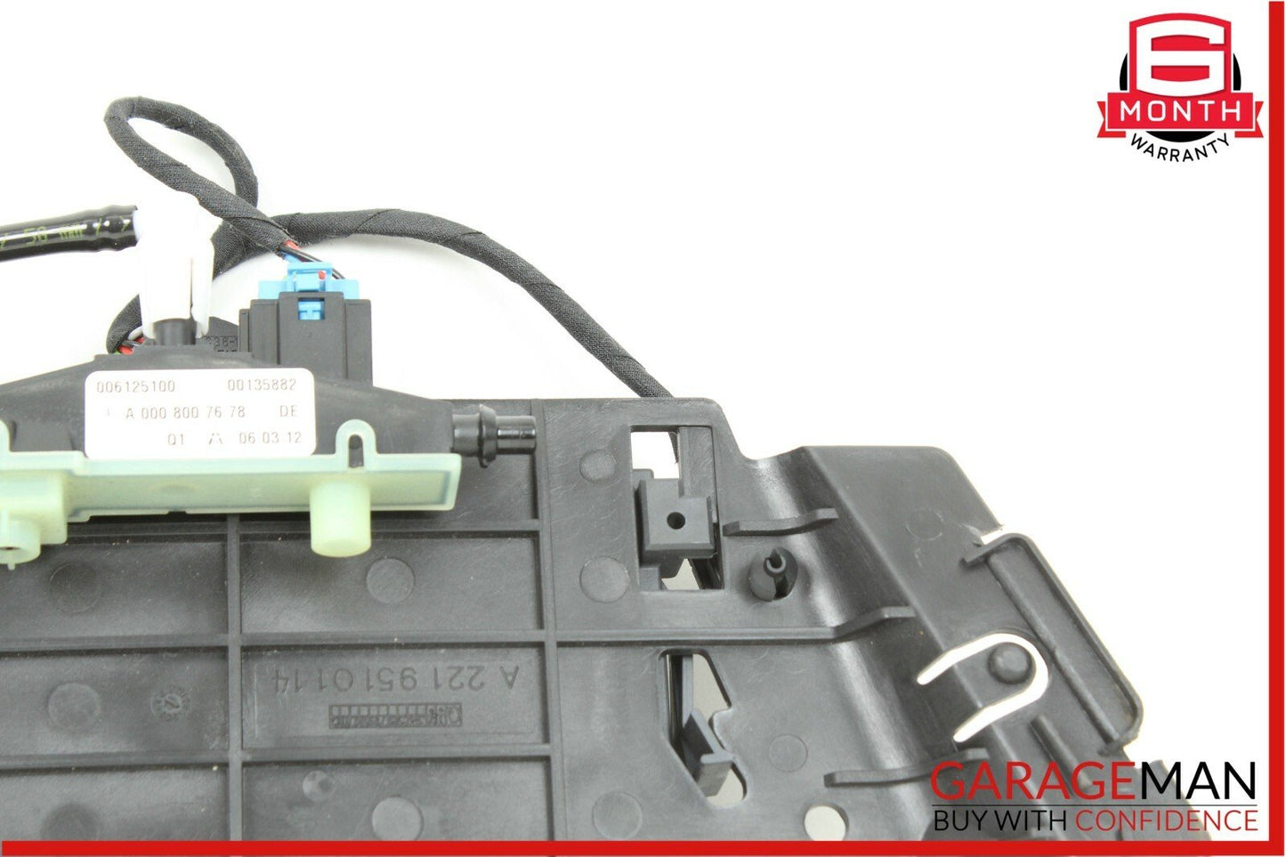 10-13 Mercedes W221 S550 Front Right Side Dynamic Seat Control Valve Assembly