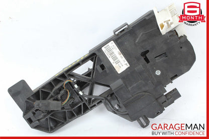 07-13 Mercedes W221 S550 S63 AMG Front Right Keyless Go Exterior Door Handle OEM