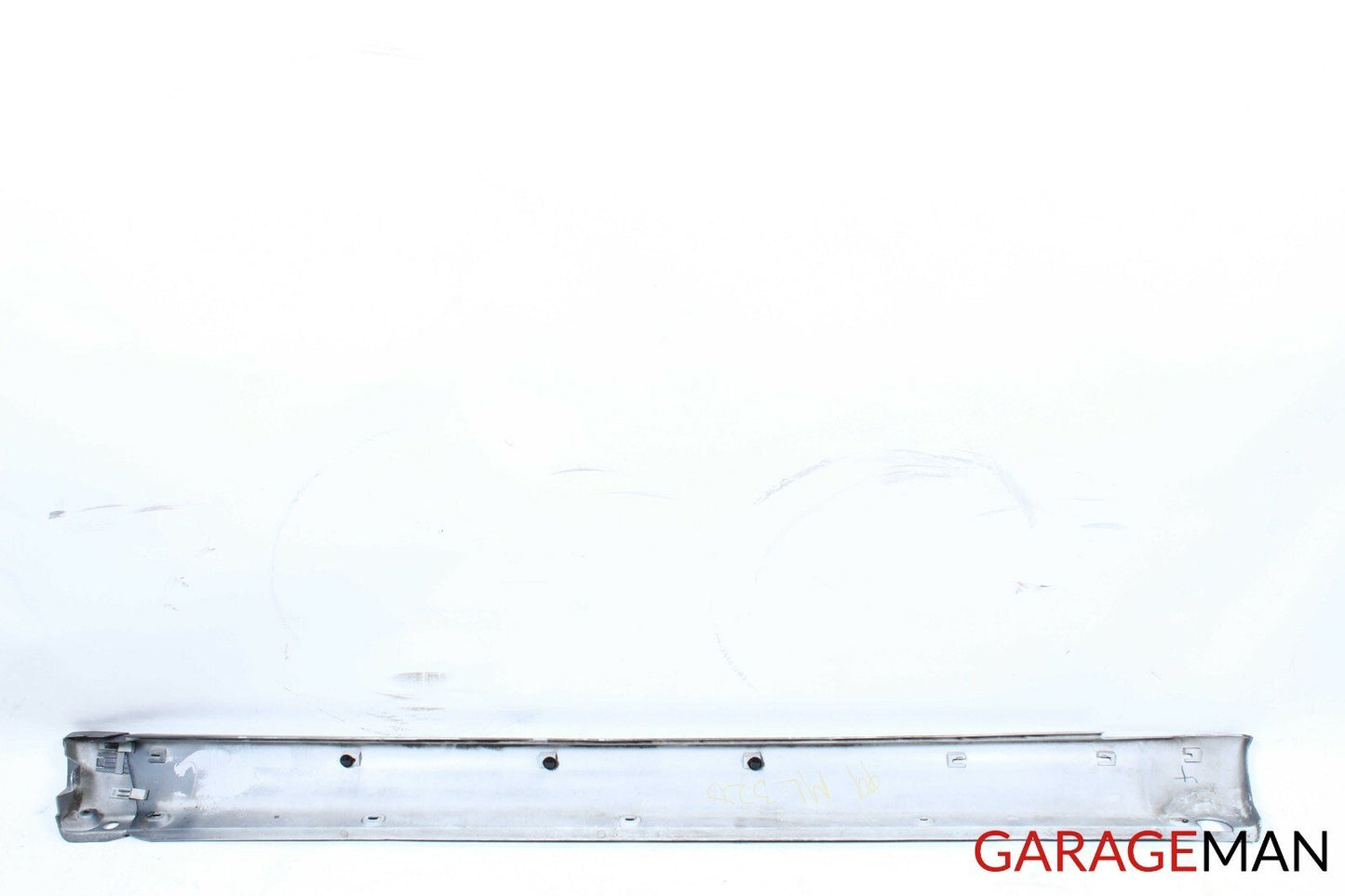 98-05 Mercedes W163 ML320 ML500 Right Passenger Side Rocker Skirt Moulding Panel