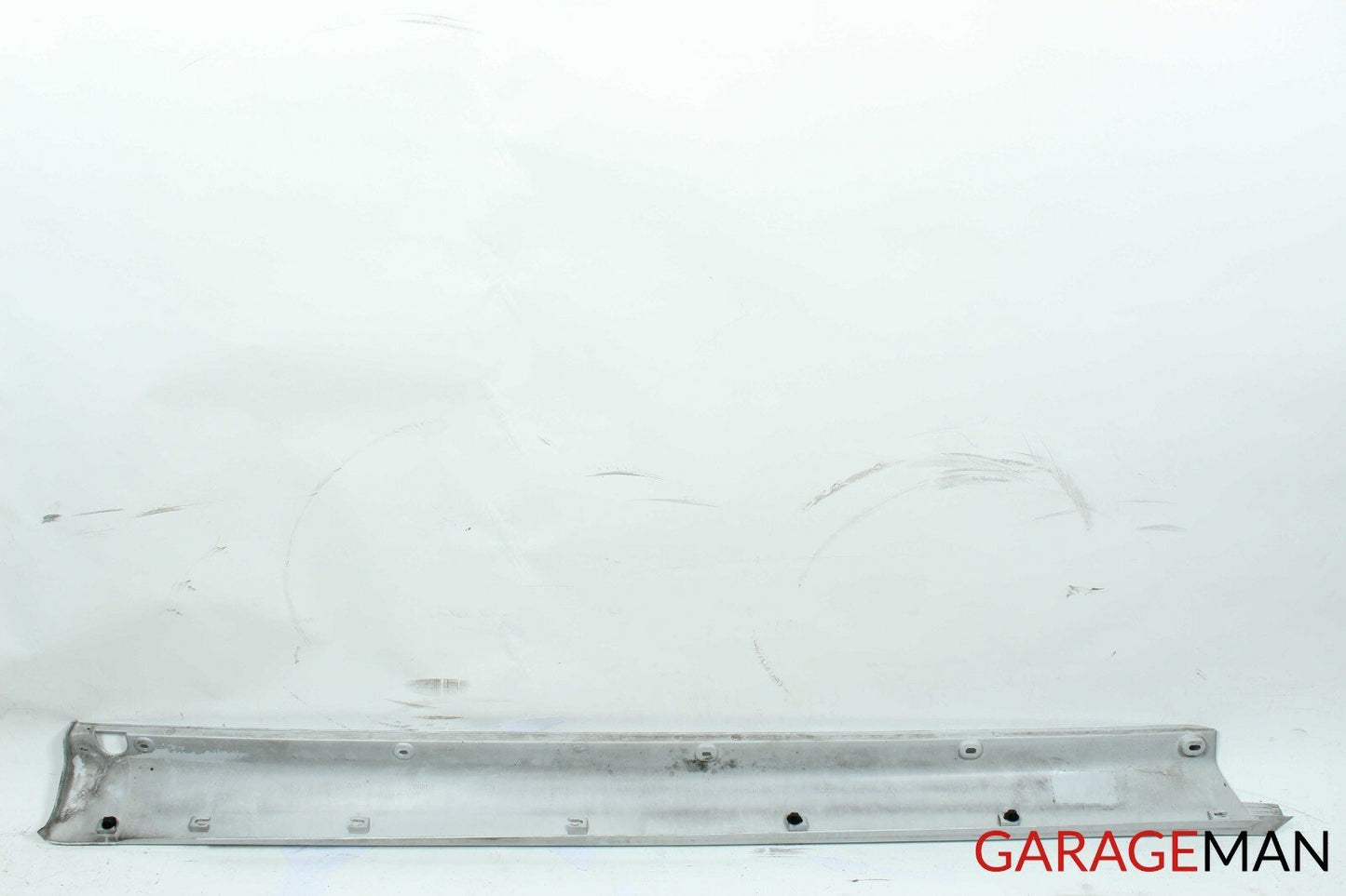 98-05 Mercedes W163 ML500 Right Passenger Side Rocker Skirt Molding Panel Silver