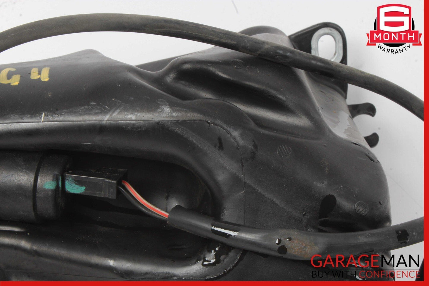 08-19 Maserati GranTurismo S M145 Headlight Windshield Washer Bottle Tank