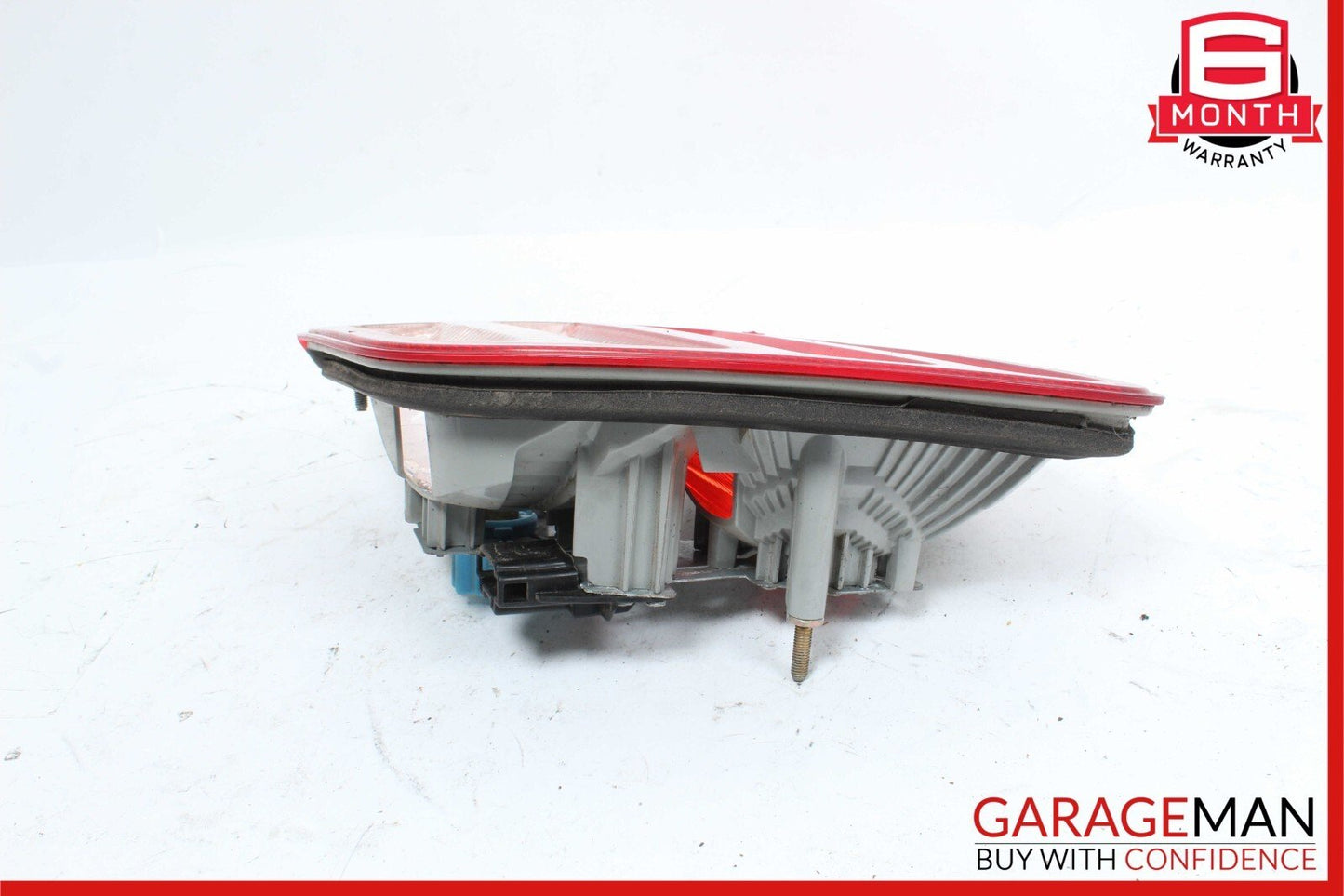 00-03 Mercedes W210 E320 Wagon Rear Right Passenger Inner Tail Light Lamp OEM