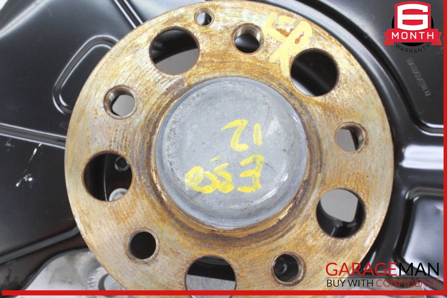 10-16 Mercedes W212 E350 Front Right Side Wheel Spindle Knuckle Wheel Hub OEM