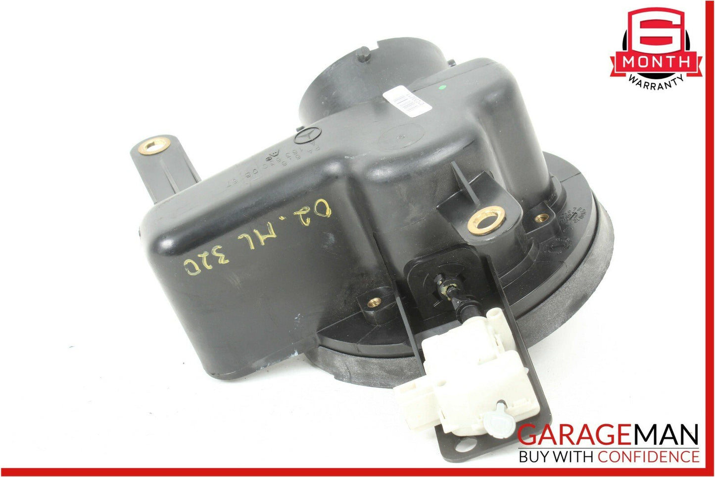 98-05 Mercedes W163 ML320 ML500 Fuel Gas Cap Cover Door Lid Housing Assembly