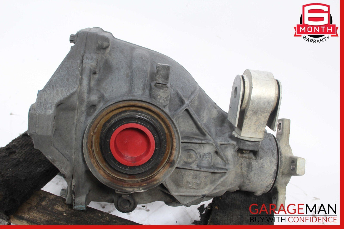 14-16 Mercedes W212 E250 2.1L Rear Differential Diff Axle Carrier 2043510506