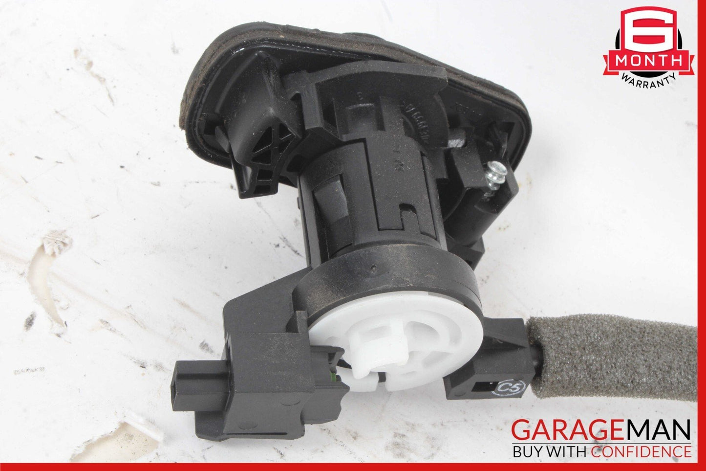 08-17 Mercedes W212 E350 C300 C250 Trunk Lid Latch Lock Actuator 2047500185 OEM