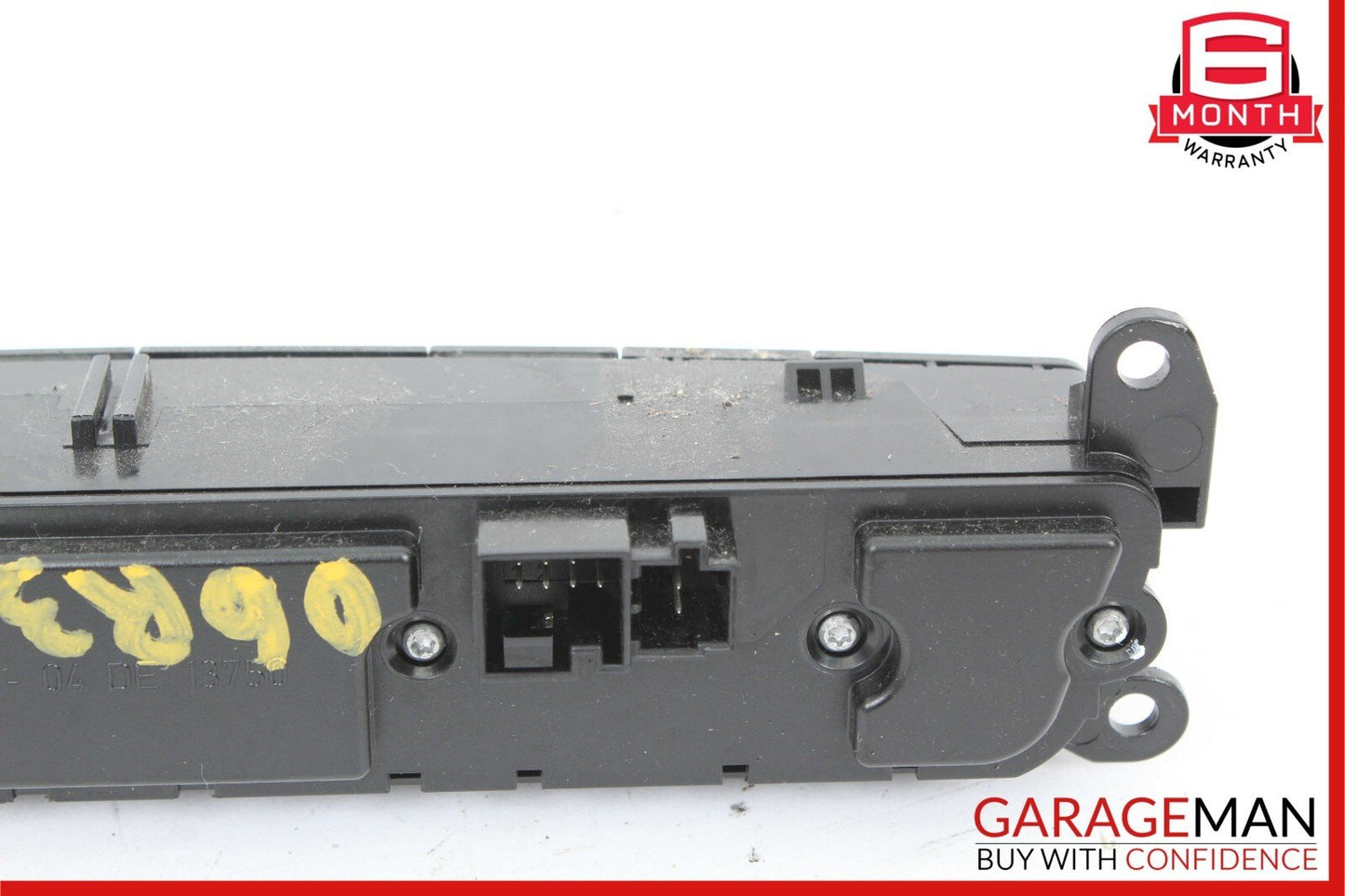 06-10 Mercedes W251 R350 R500 Front Center Dashboard Hazard ESP Control Switch