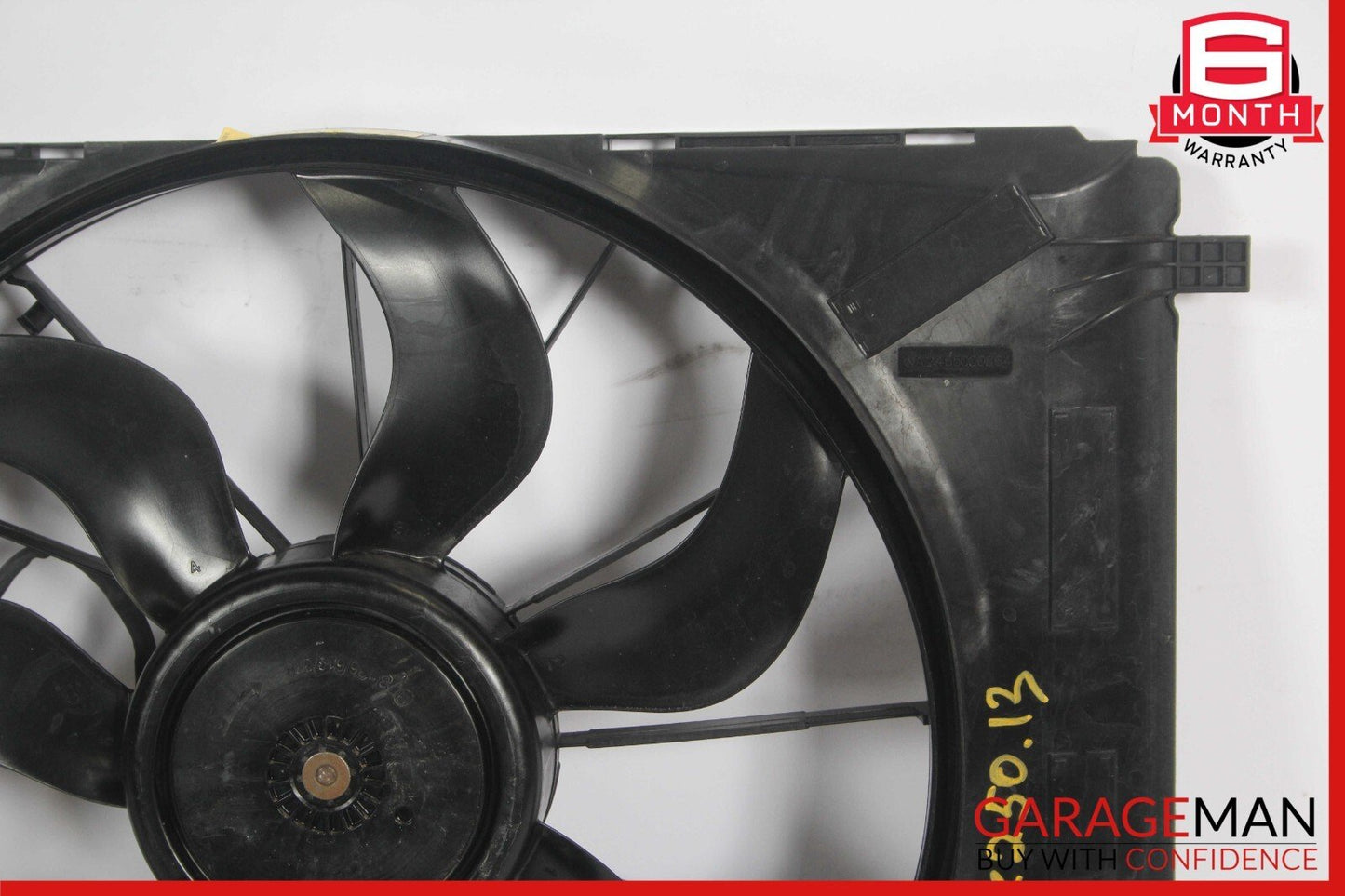 12-20 Mercedes W117 CLA250 SLK250 Engine Radiator Cooling Fan Motor Shroud Assy