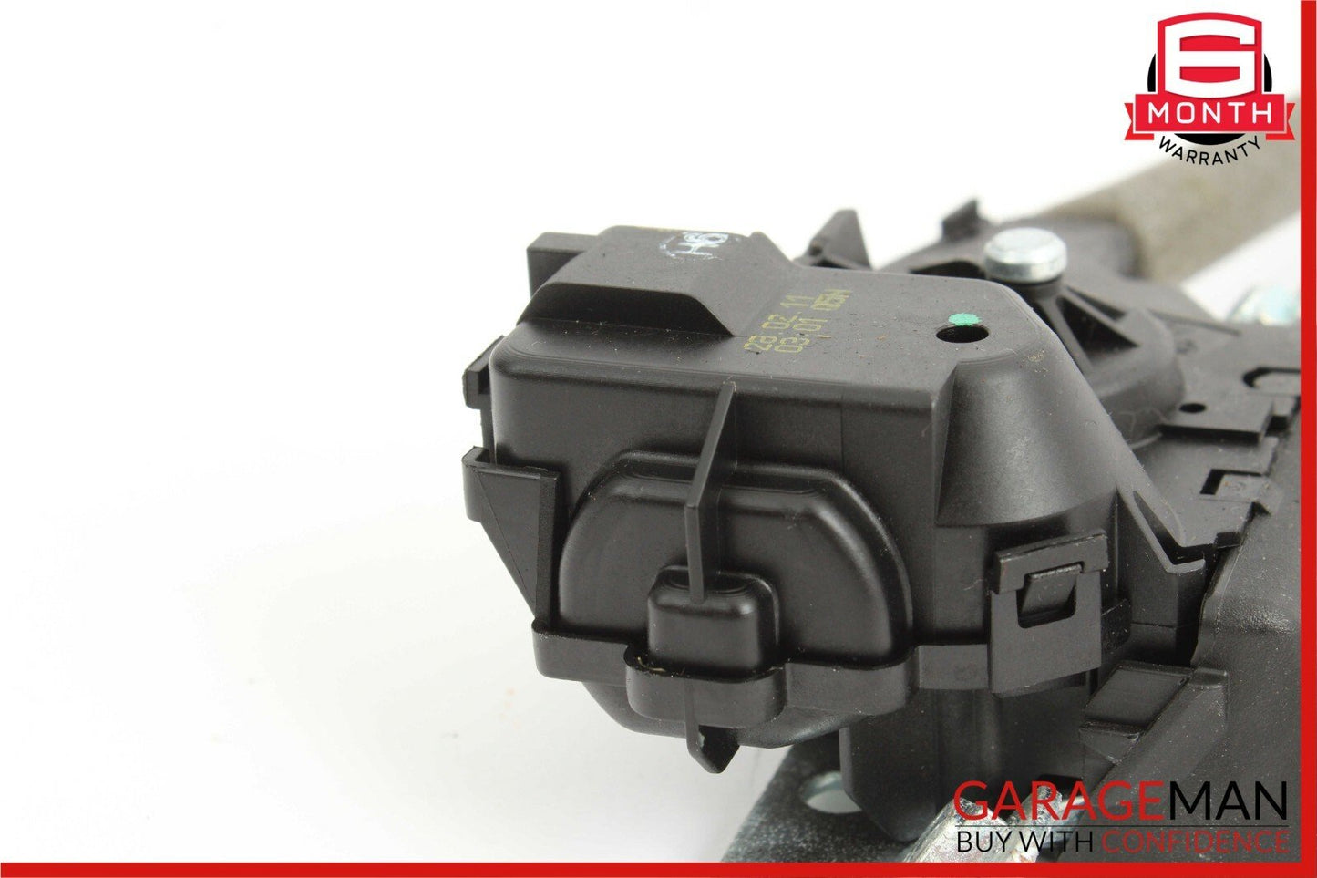 08-15 Mercedes W204 C300 C250 Trunk Lid Latch Lock Actuator 2047500185 OEM