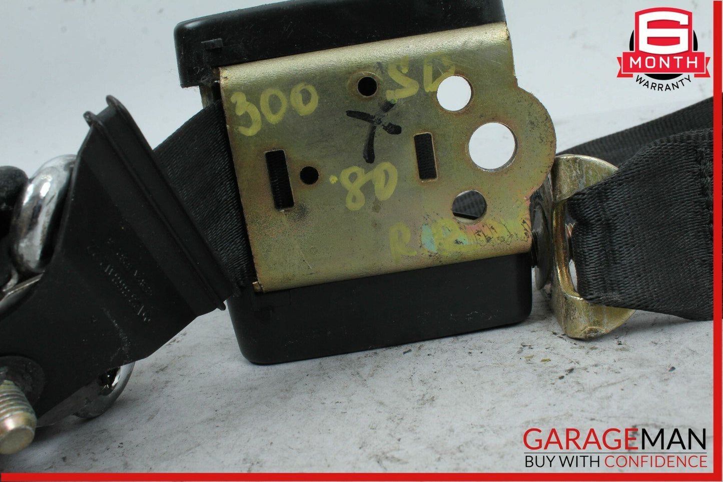 81-85 Mercedes W126 300SD Rear Right Passenger Side Seat Belt Retractor OEM