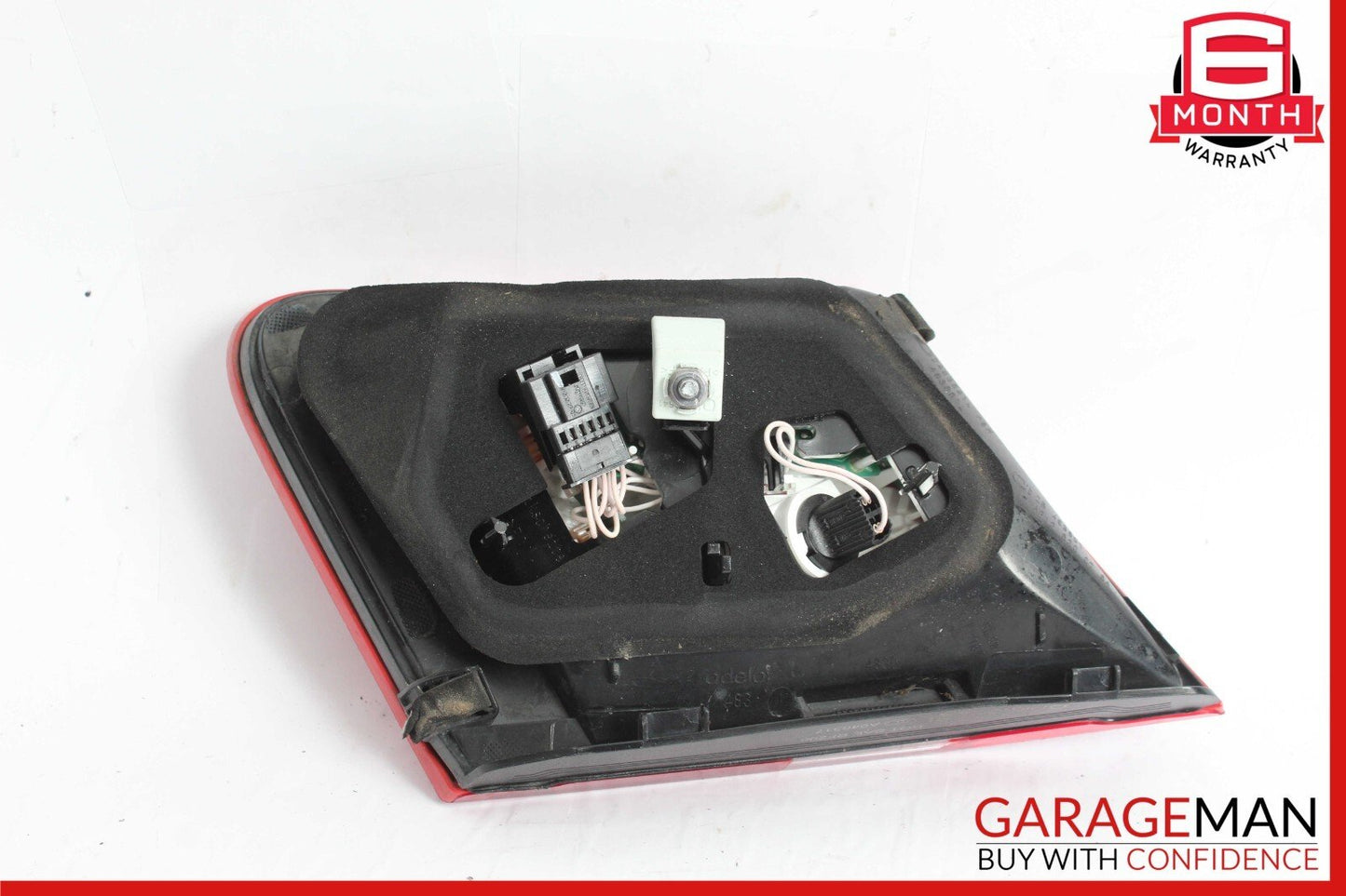 10-13 Mercedes W212 E350 E400 E63 AMG Sedan Rear Left Side Inner Tail Light Lamp