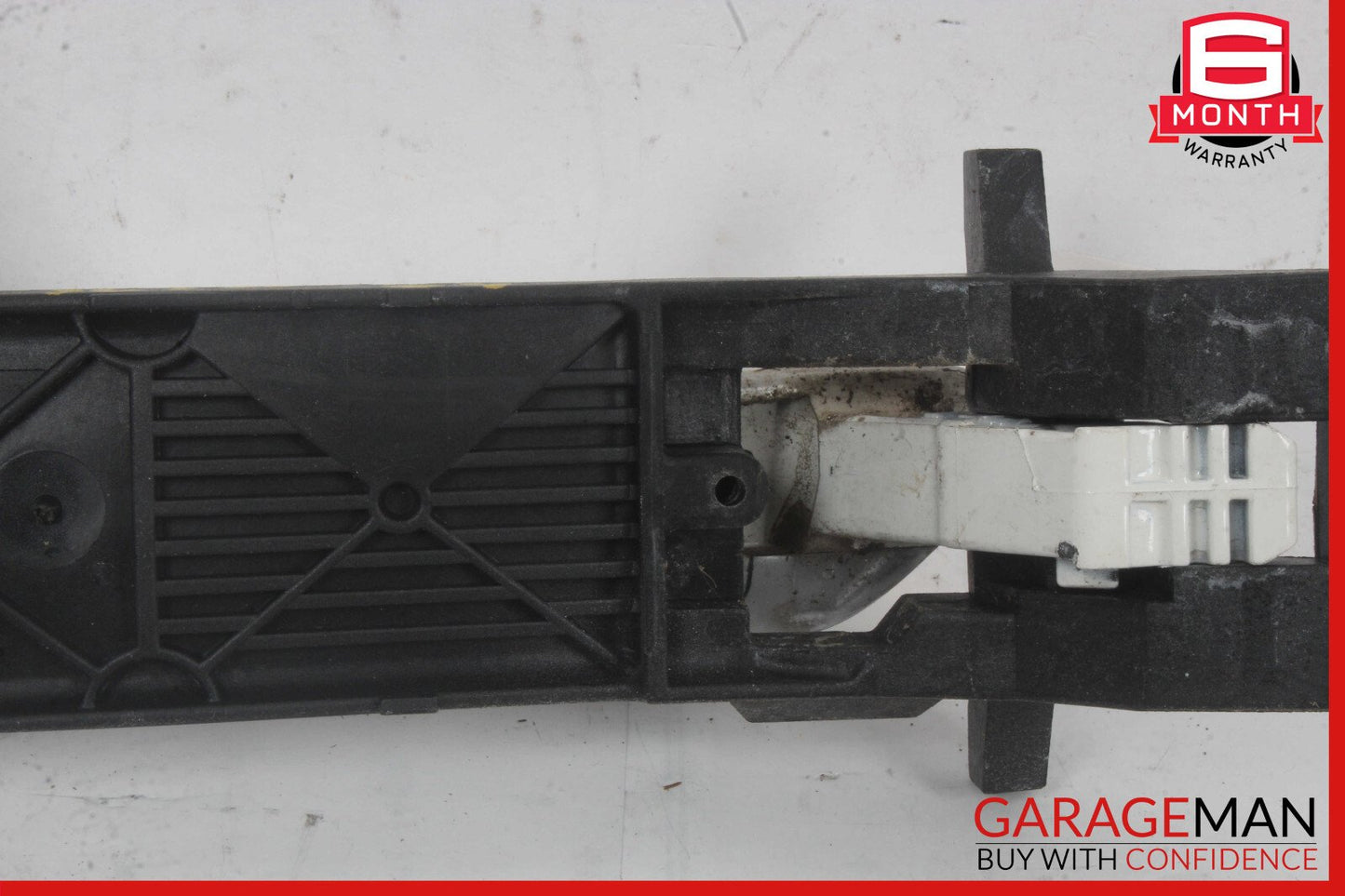 03-06 Mercedes R230 SL500 SL55 AMG Right Side Exterior Door Handle White OEM