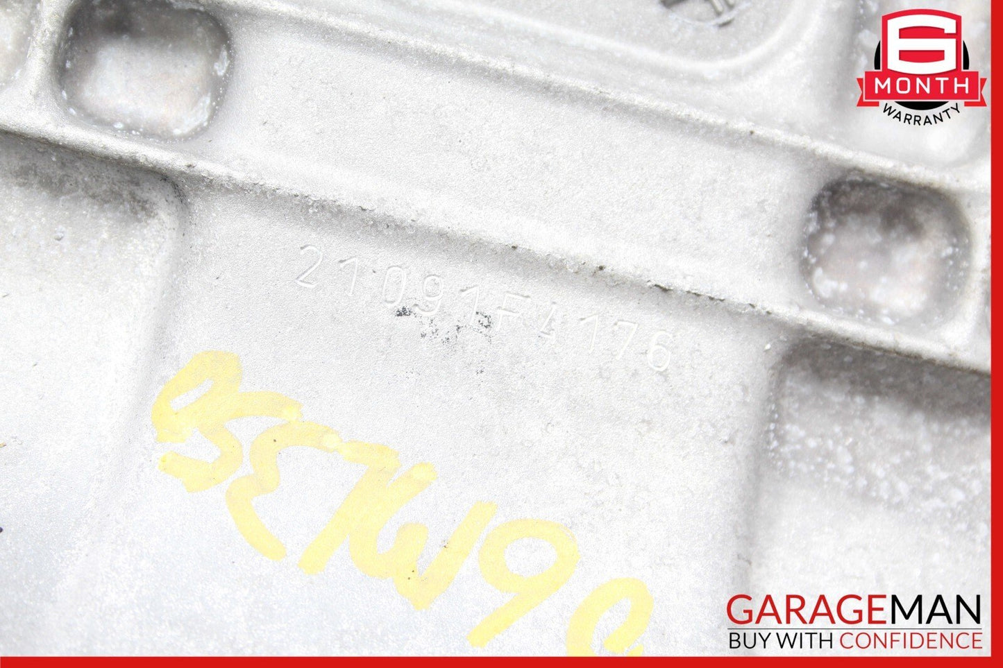06-13 Mercedes W164 ML350 SLK300 Engine Upper Oil Sump Baffle Pan 2720142002 OEM