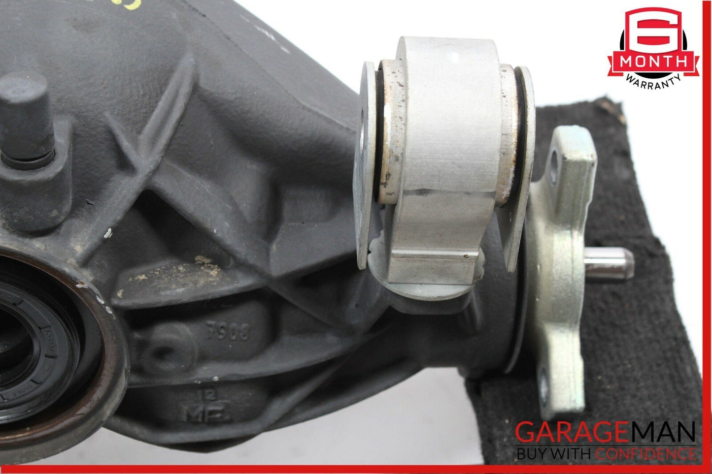 10-16 Mercedes C250 SL400 RWD Rear Diff Differential Axle Carrier 2043510408