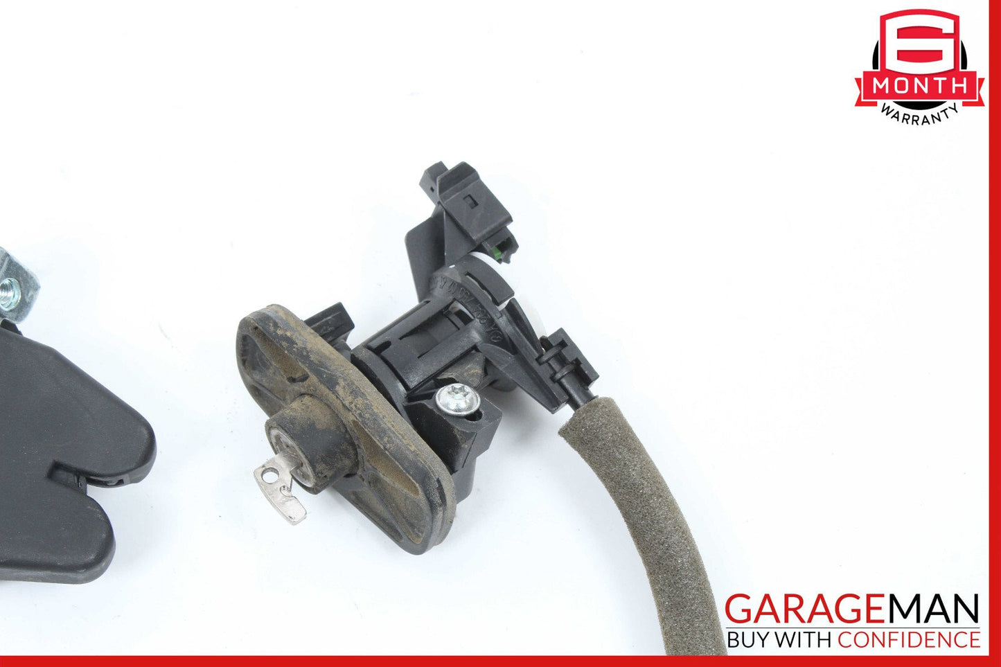 08-17 Mercedes W204 C300 E550 Trunk Lid Latch Lock Actuator w/ Key OEM
