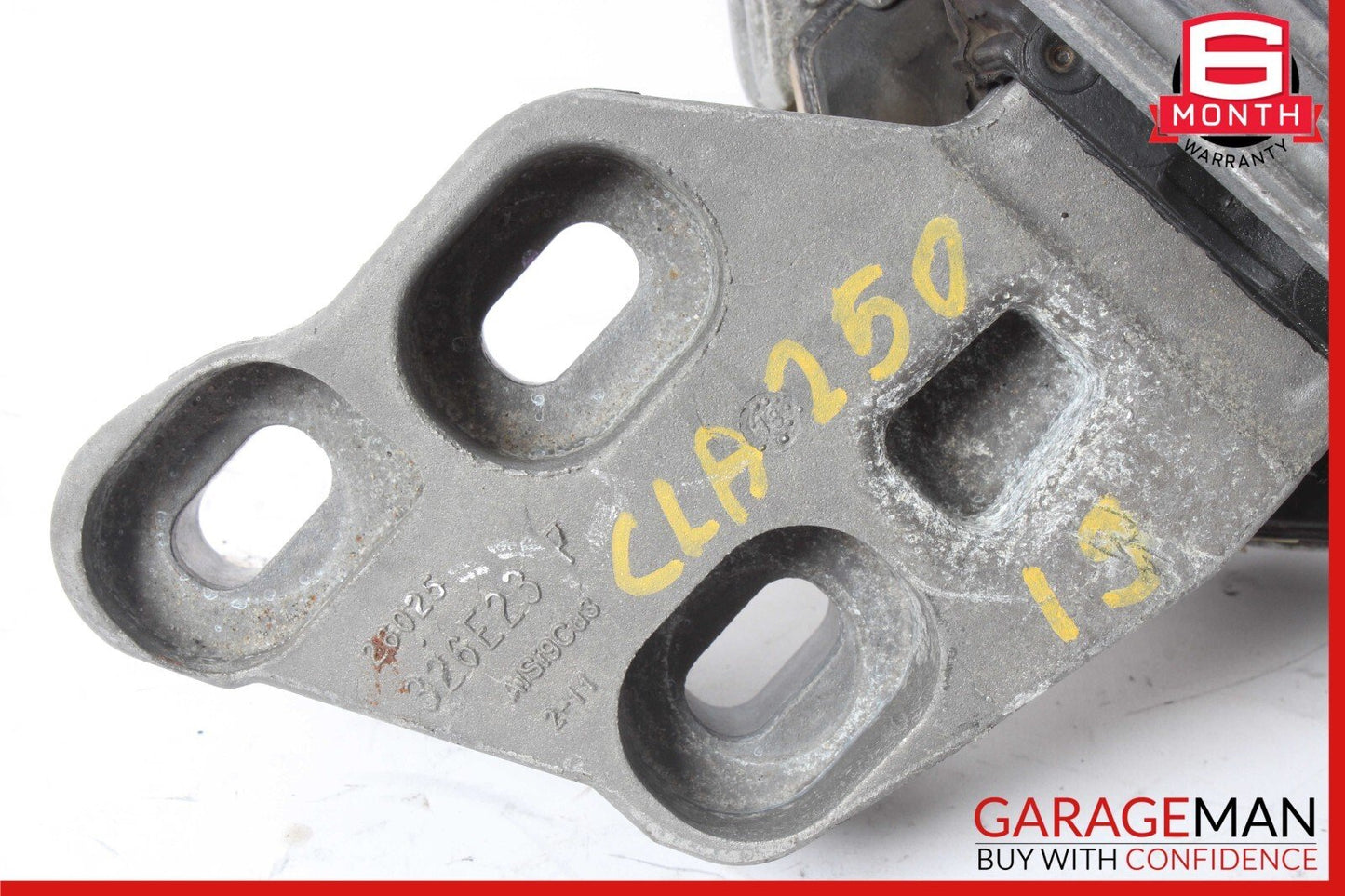 14-19 Mercedes X156 GLA250 Front Left Side Engine Mount Upper Bracket Assy OEM
