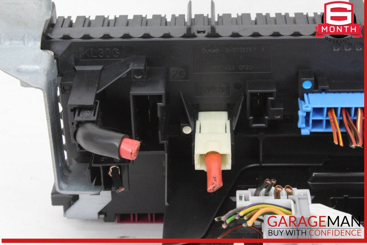 10-11 Mercedes W204 C300 C250 Rear SAM Module Relay Fuse Box 2049060005 OEM