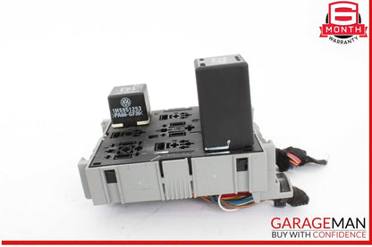 03-10 Porsche Cayenne 955 957 Power Distribution Fuse Relay Box Junction Unit