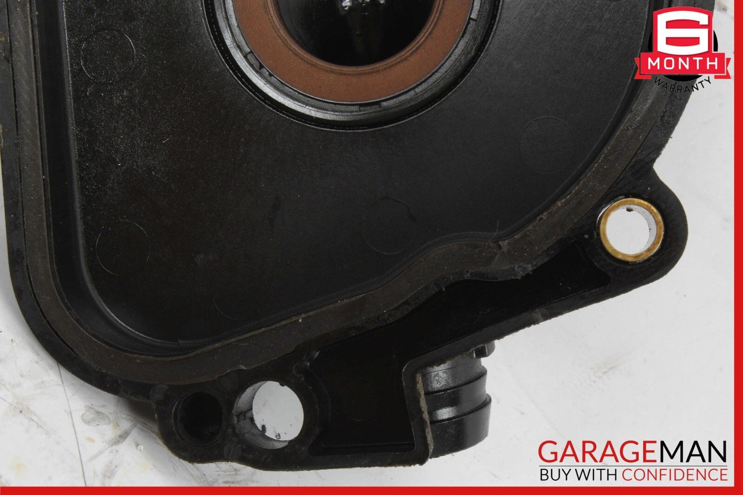 05-12 Mercedes W212 E350 R350 C300 Engine PCV Crankcase Vent Valve Oil Separator