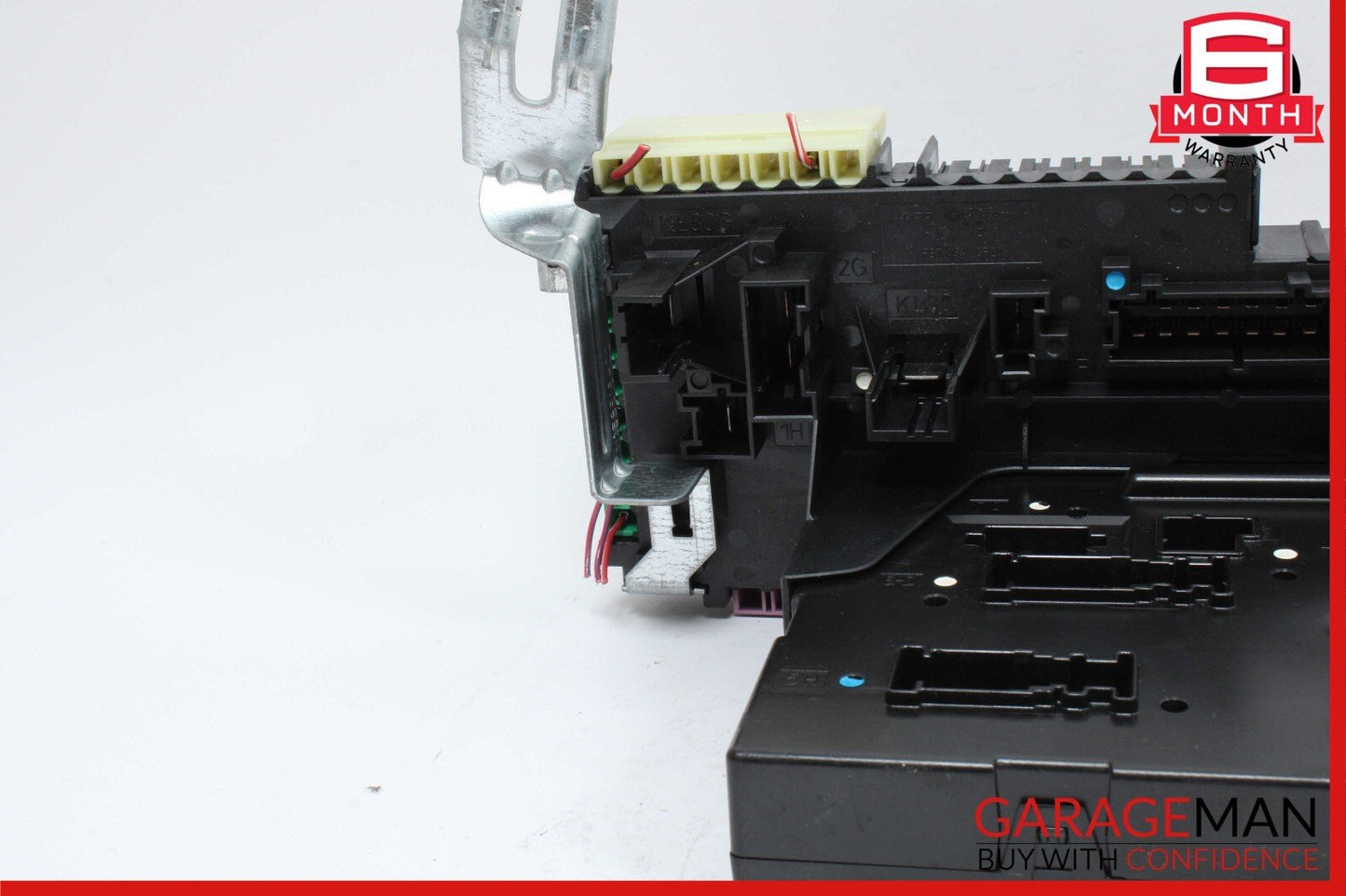 10-11 Mercedes W212 E550 E63 AMG Rear SAM Module Fuse Box Relay Assy