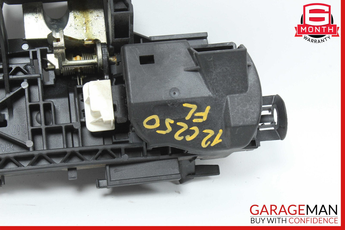 12-14 Mercedes W204 C250 C300 C350 C63 AMG Front Left Exterior Door Handle OEM