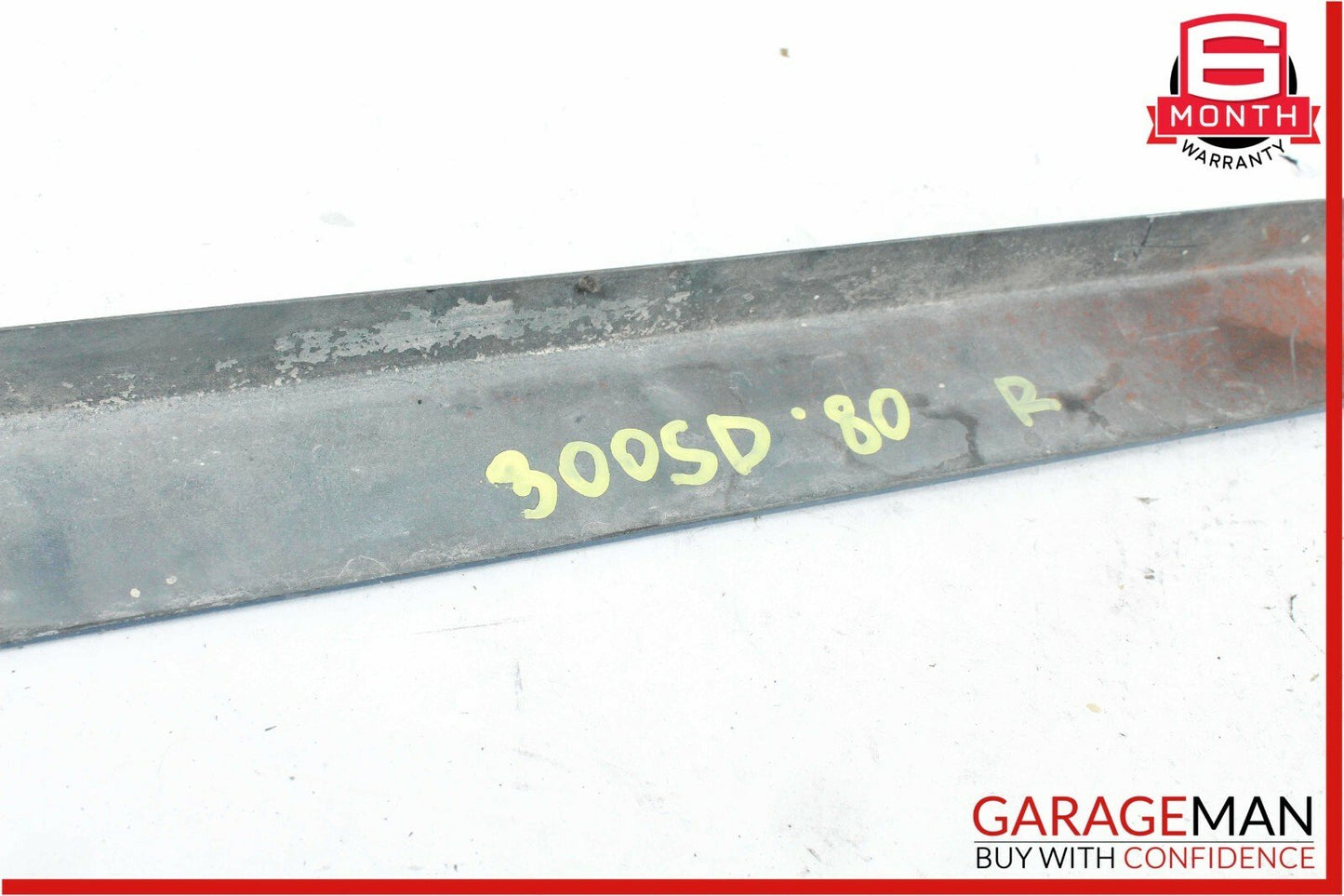 81-85 Mercedes W126 300SD Front Right Side Headlight Lower Trim Panel Cover